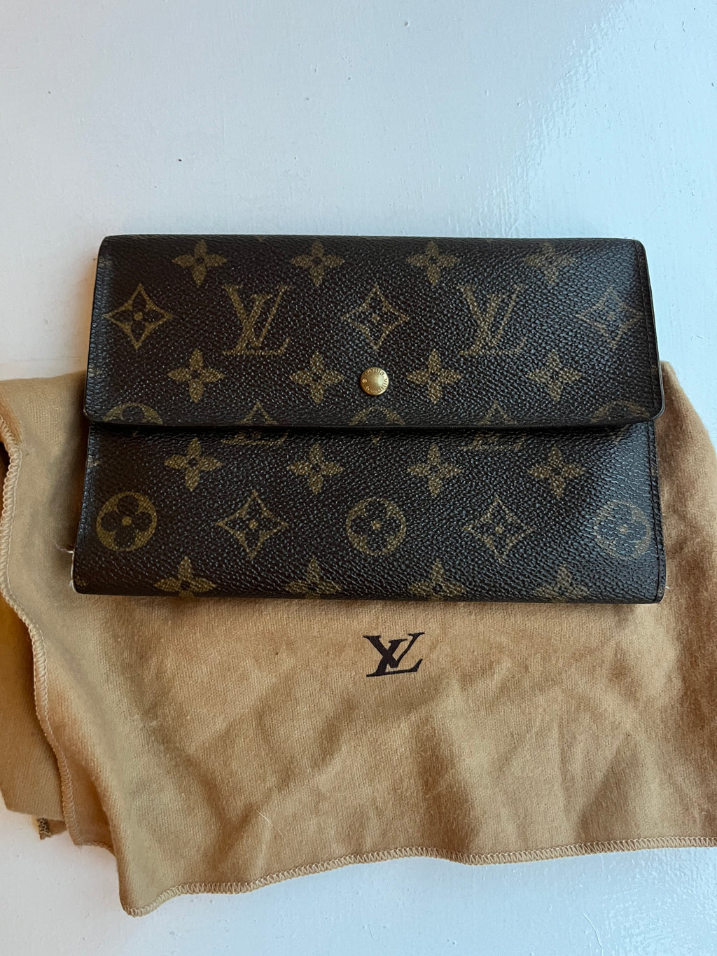Louis Vuitton Sara Wallet