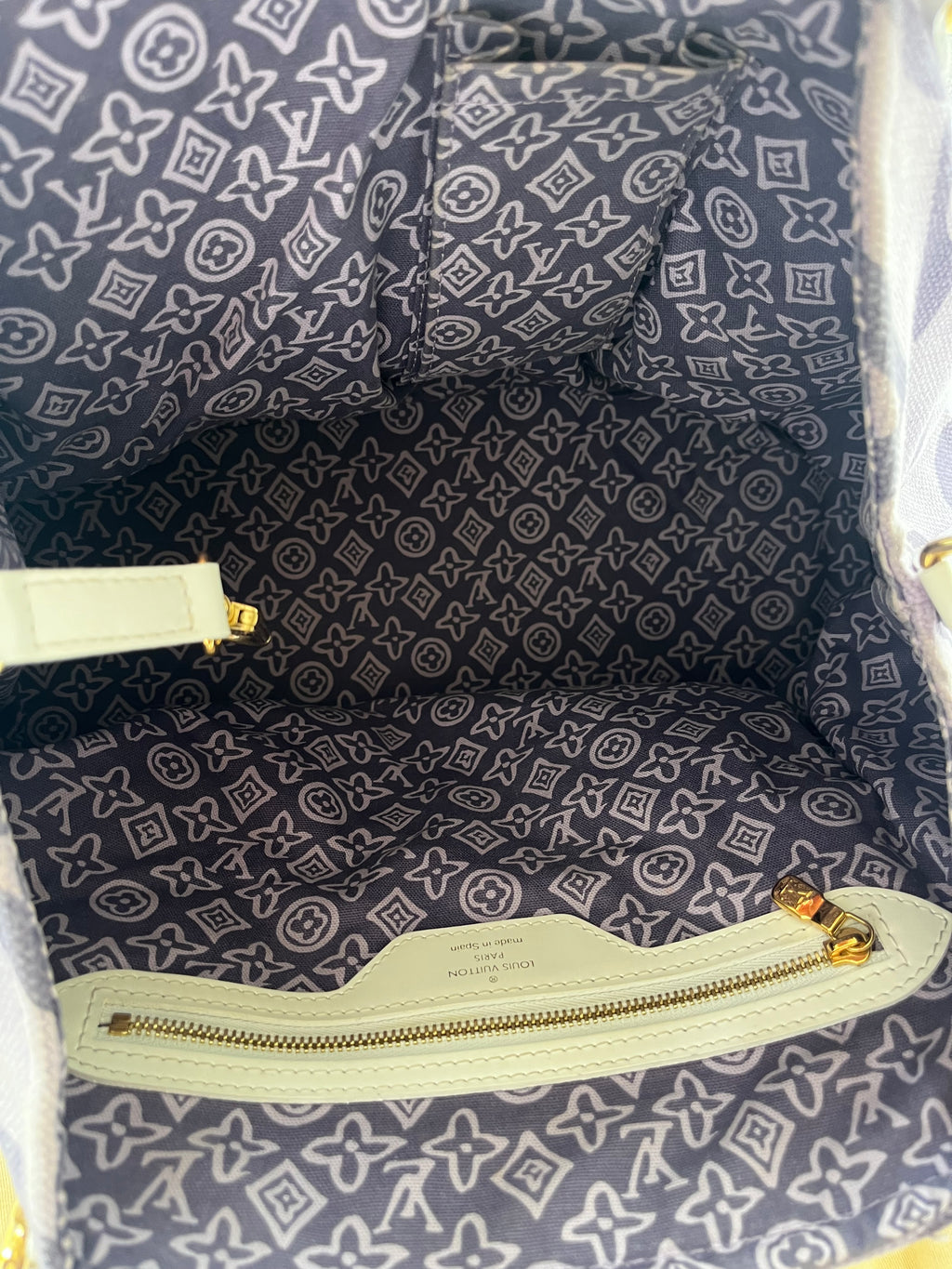 Louis Vuitton Tahitienne Bag