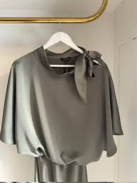 Roisin Linnane ‘Magda’ Shine Dress Size 4 (14/16)