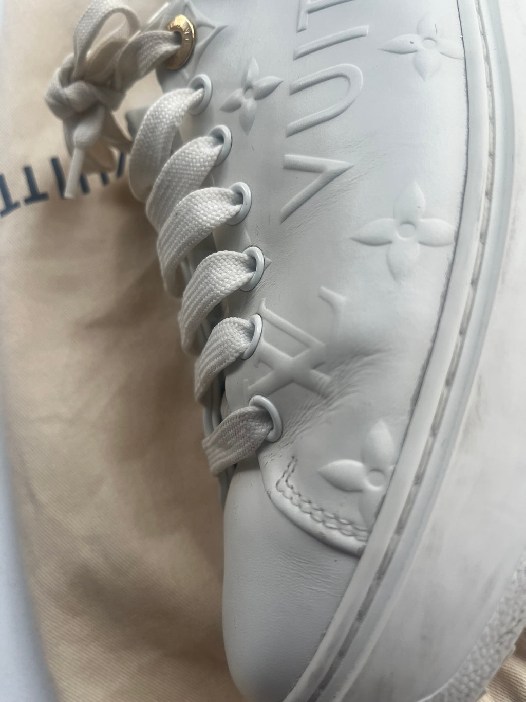 Louis Vuitton Trainers Size 39