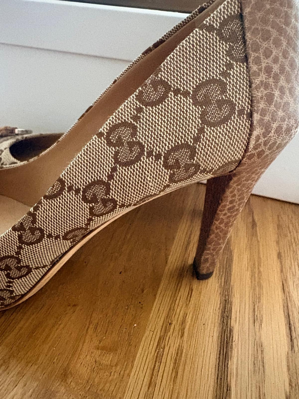 Gucci Bamboo Horsebit Shoes Size 39.5