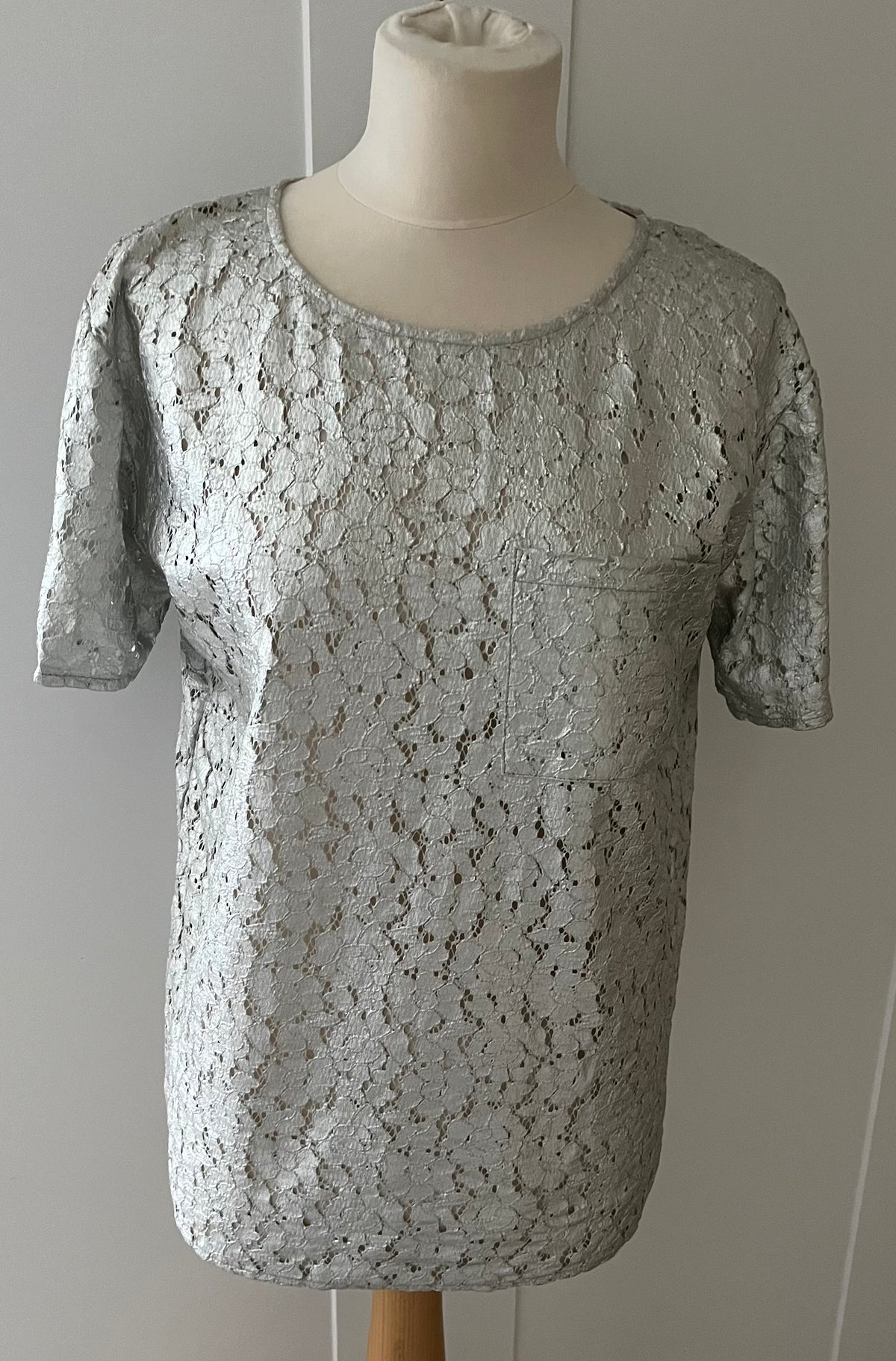 DKNY Silver Top Size S