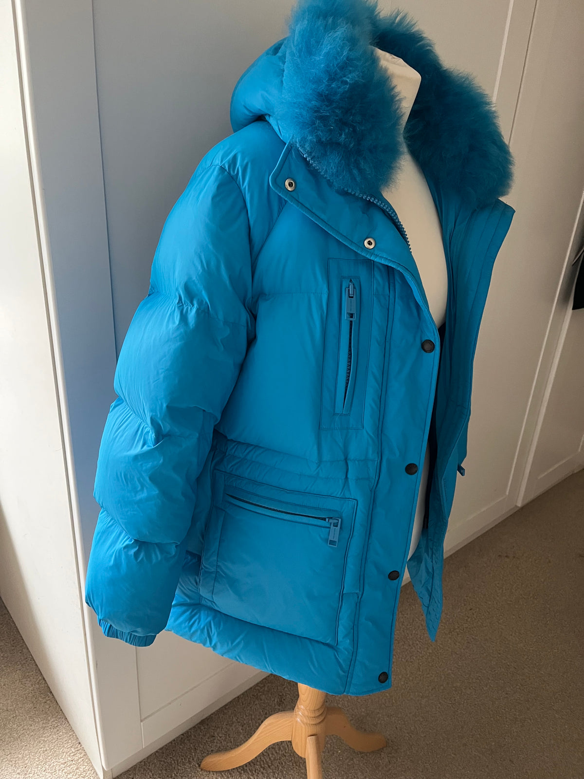Yves Salomon Coat Size 34