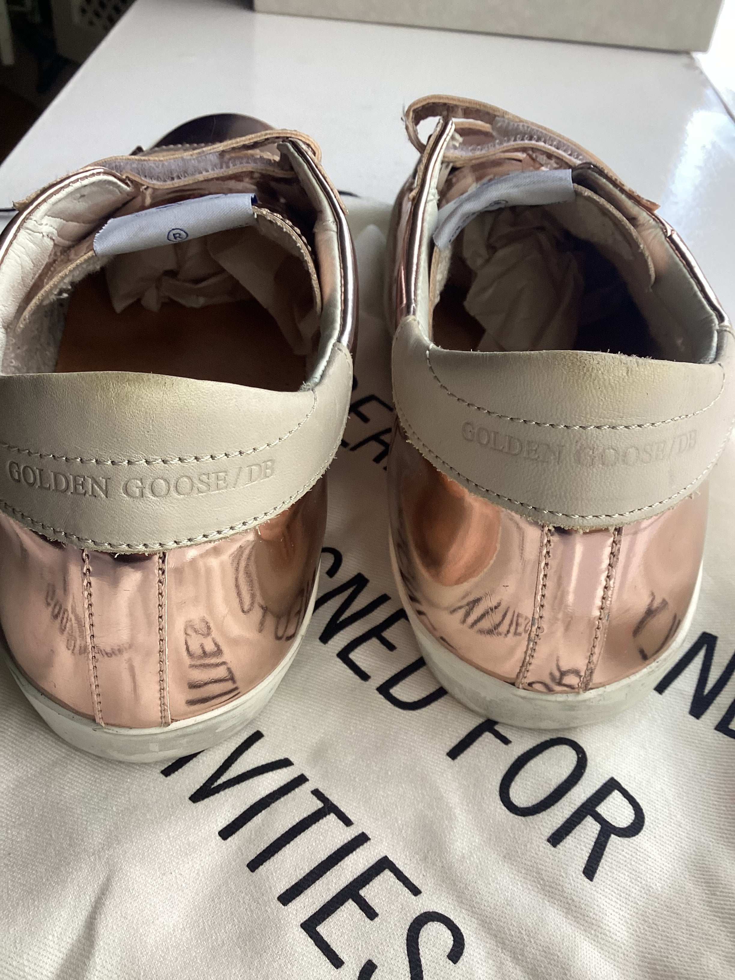 Golden Goose Superstars Size 38