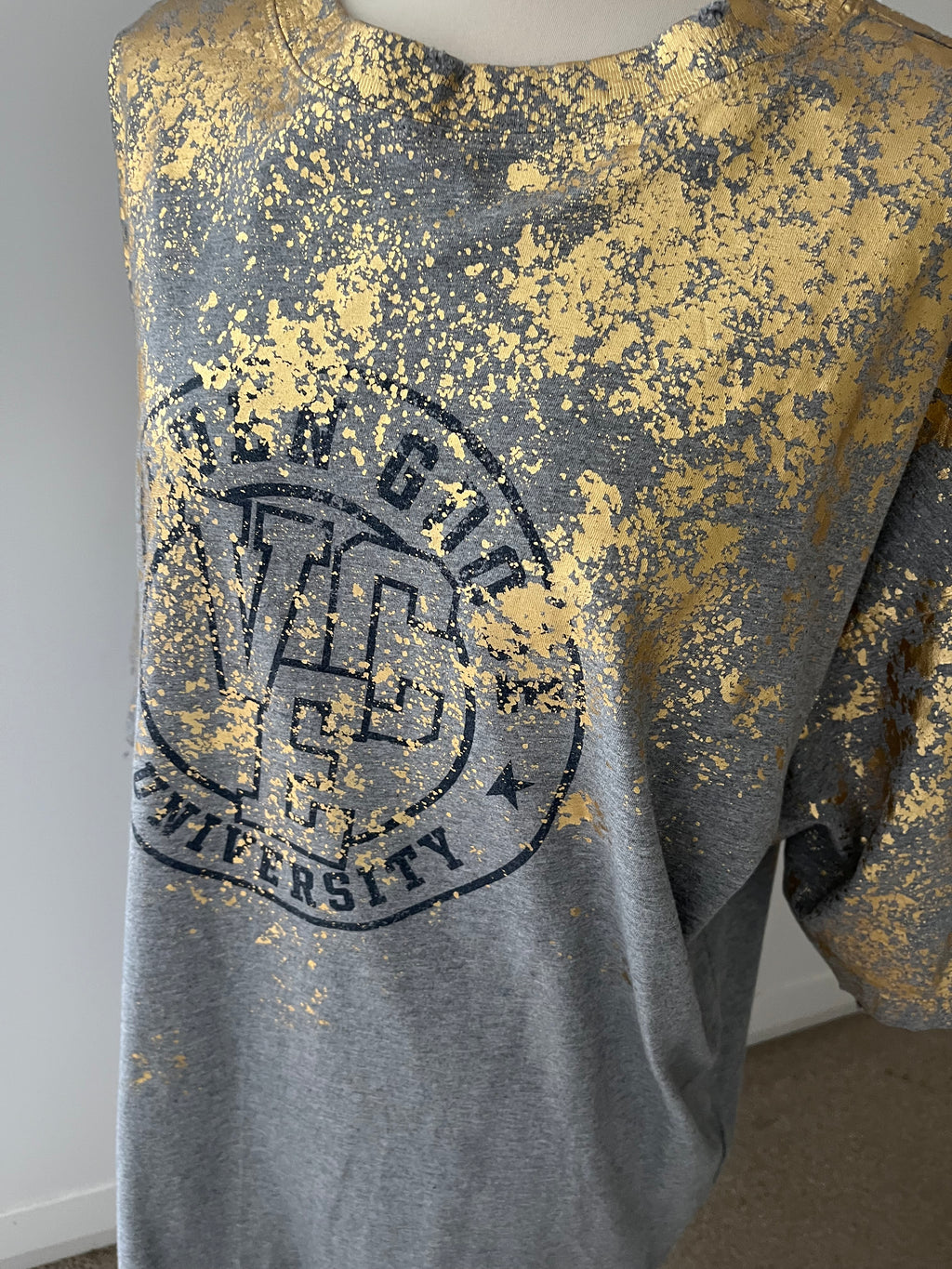 Golden Goose T-Shirt Size S