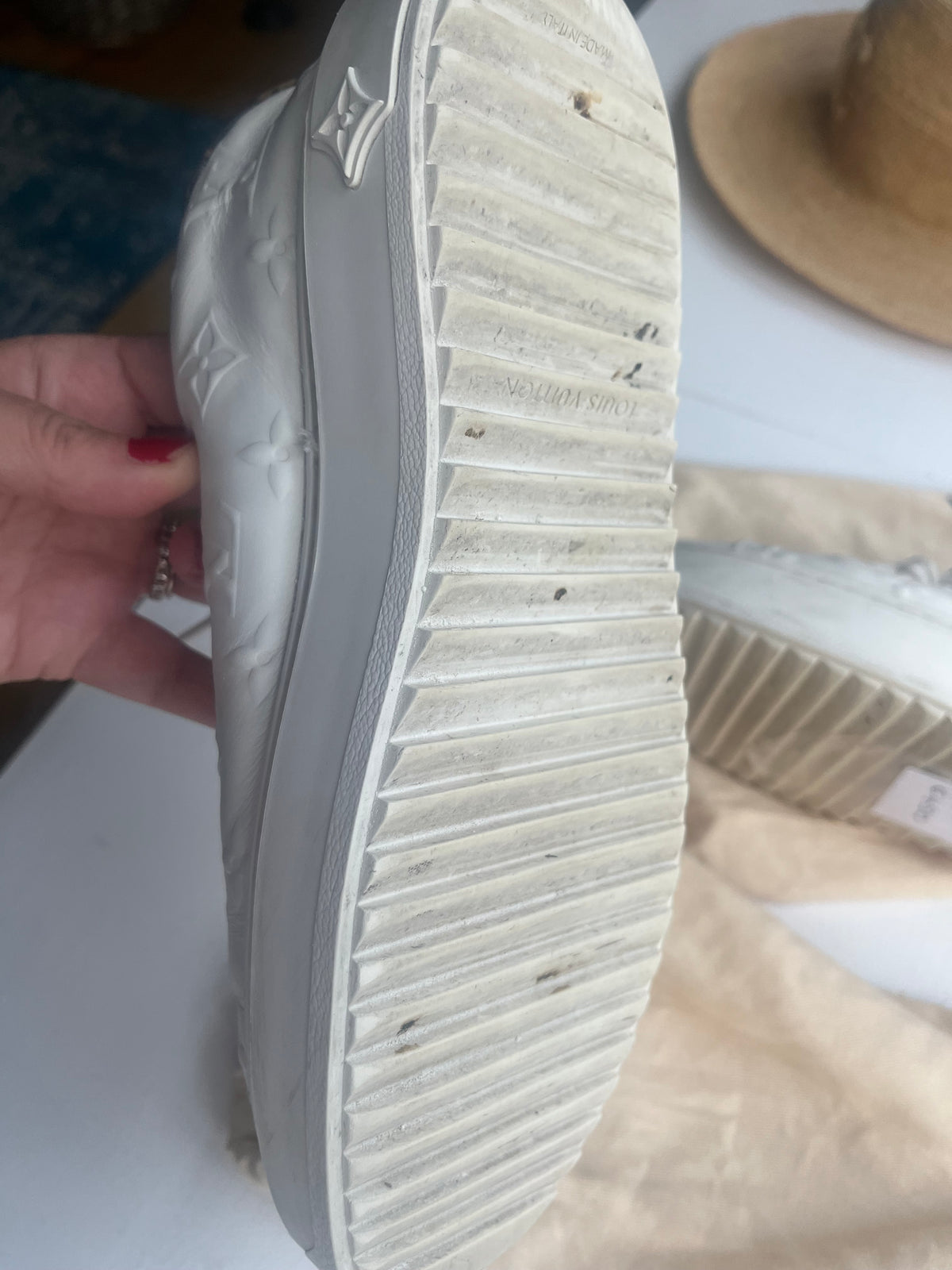 Louis Vuitton Trainers Size 39