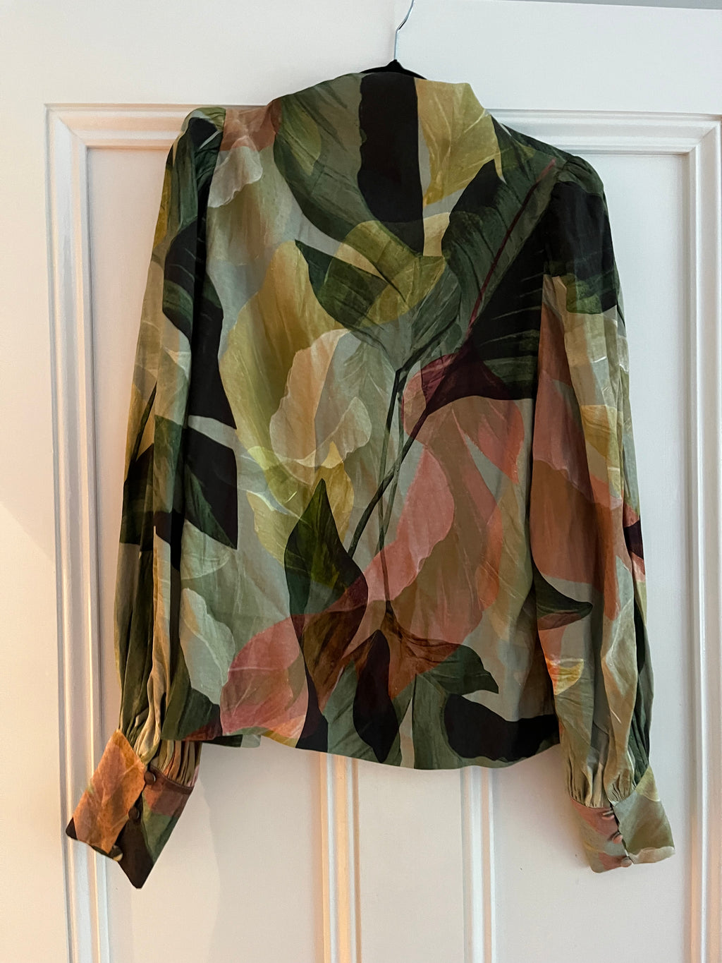 Ted Baker Blouse Size 2 (12)
