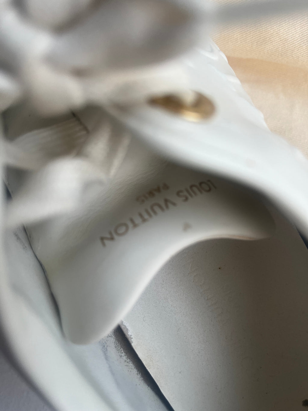 Louis Vuitton Trainers Size 39
