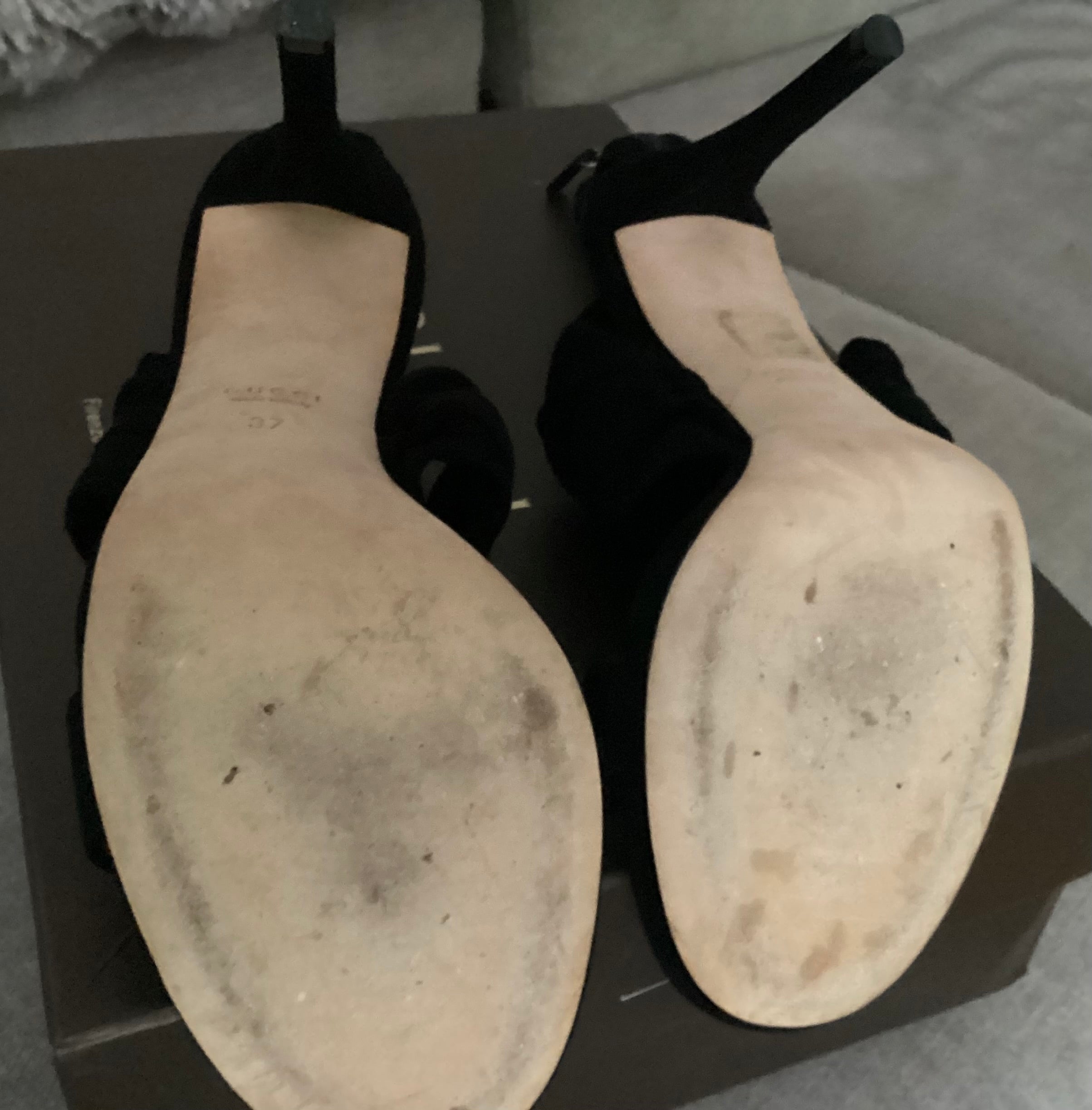 Gucci Black Suede ‘Carrie’ Sandals Size 37