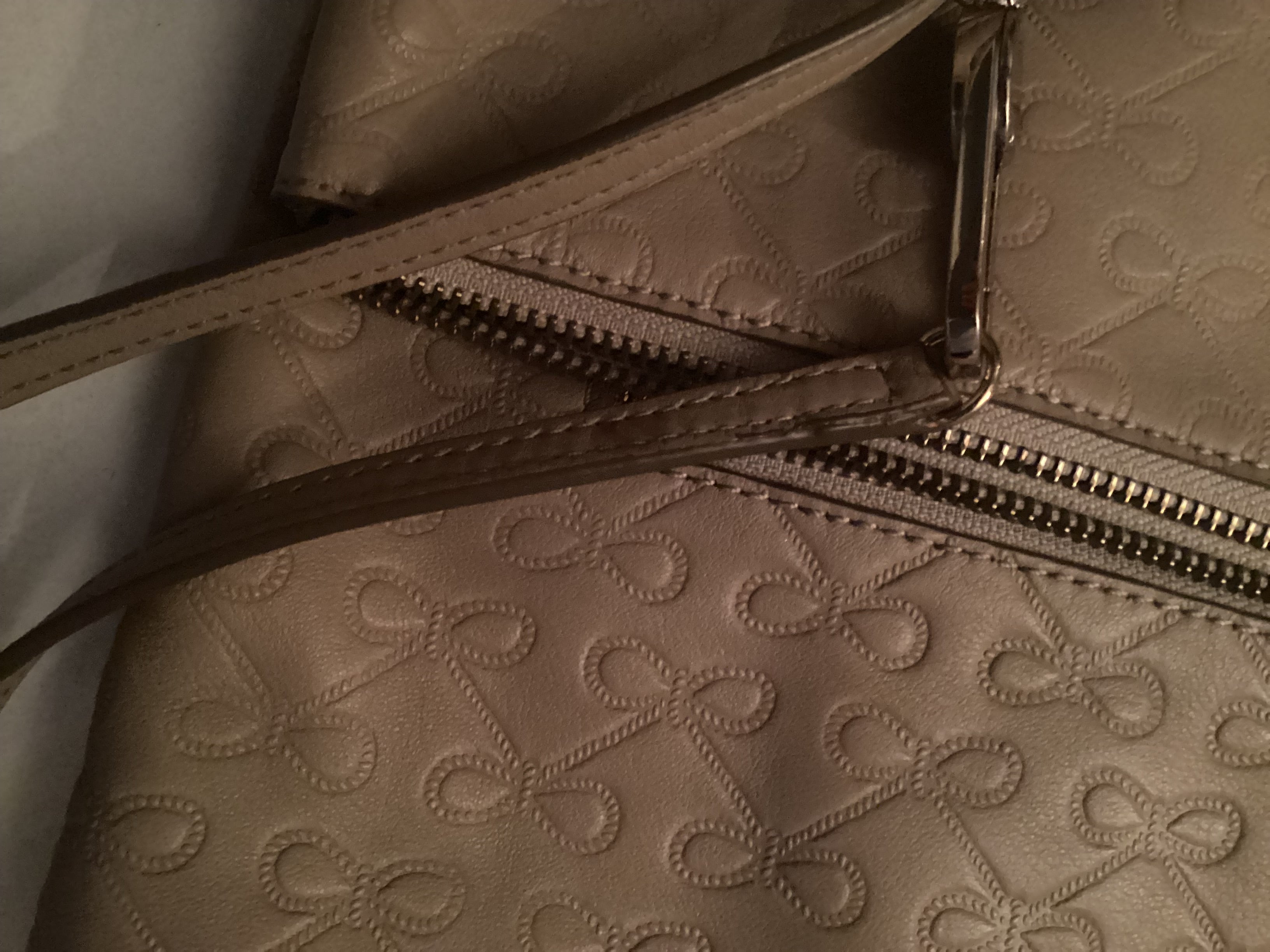 Anya Hindmarch ‘Neeson’ Clutch