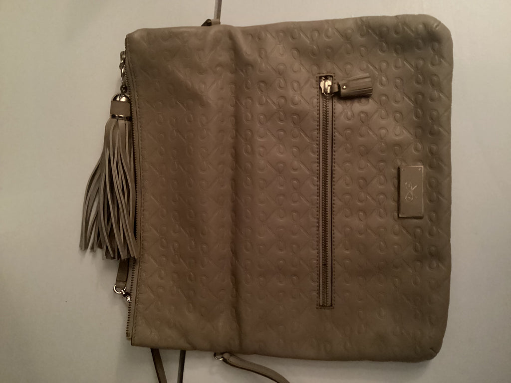 Anya Hindmarch ‘Neeson’ Clutch