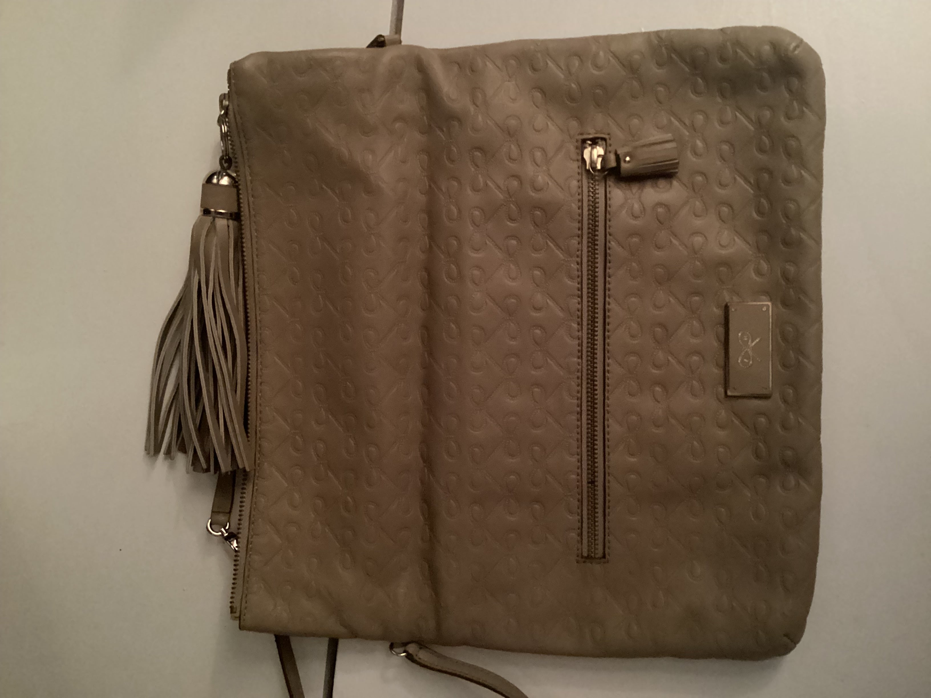 Anya Hindmarch ‘Neeson’ Clutch